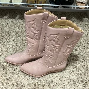 Soda Blush Pink Cowgirl Boots